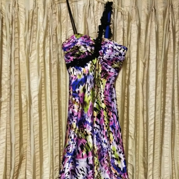 Size 8 NightWay Purple One-Shoulder Formal Prom Dress - Picture 2 of 7